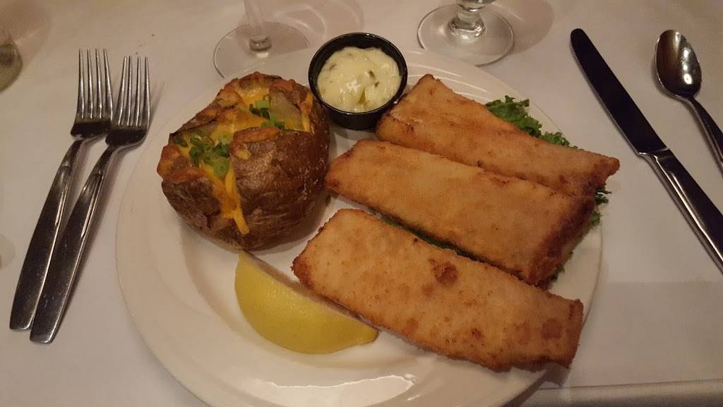 Delaneys Steak Seafood Wine | restaurant | 449 Grand Canyon Dr, Madison, WI 53719, USA | 6088337337 OR +1 608-833-7337