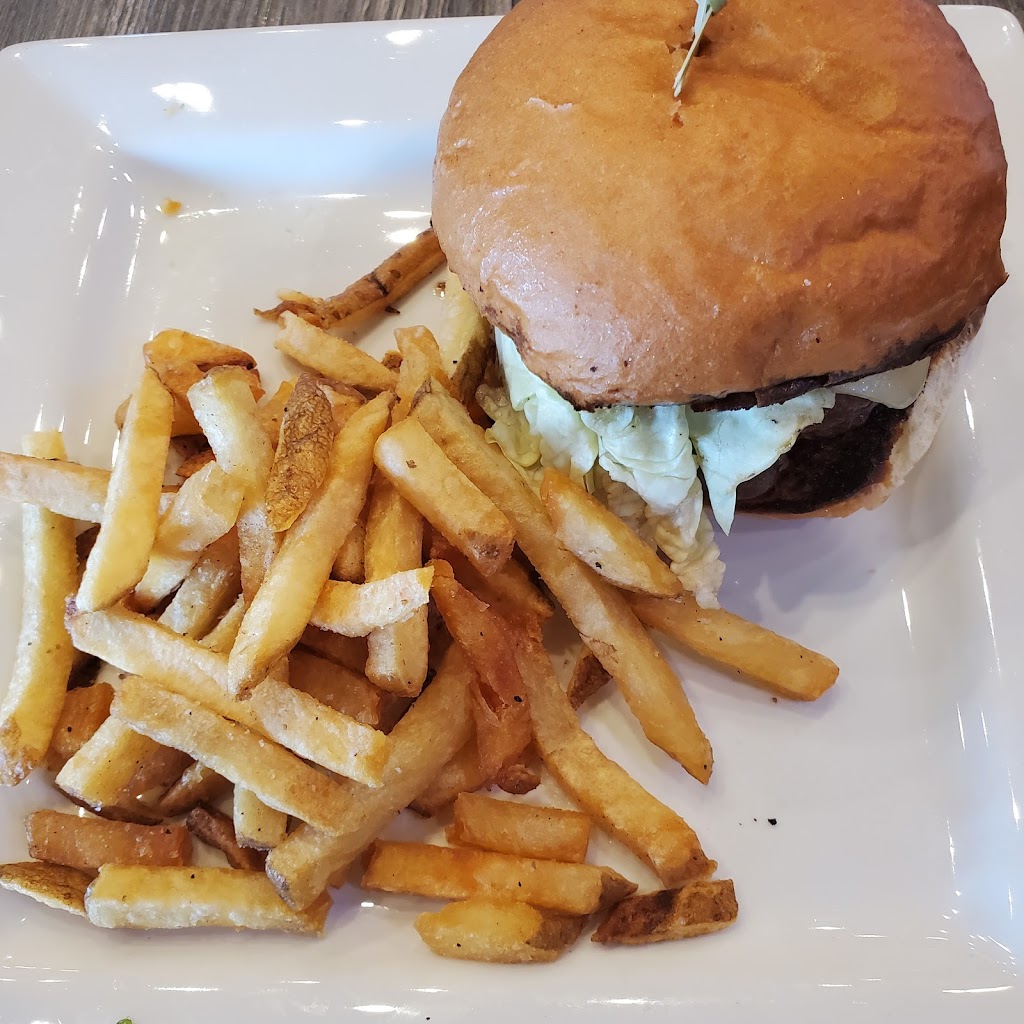 Roxies | restaurant | 1289 Bagnell Dam Blvd, Lake Ozark, MO 65049, USA | 5733659960 OR +1 573-365-9960