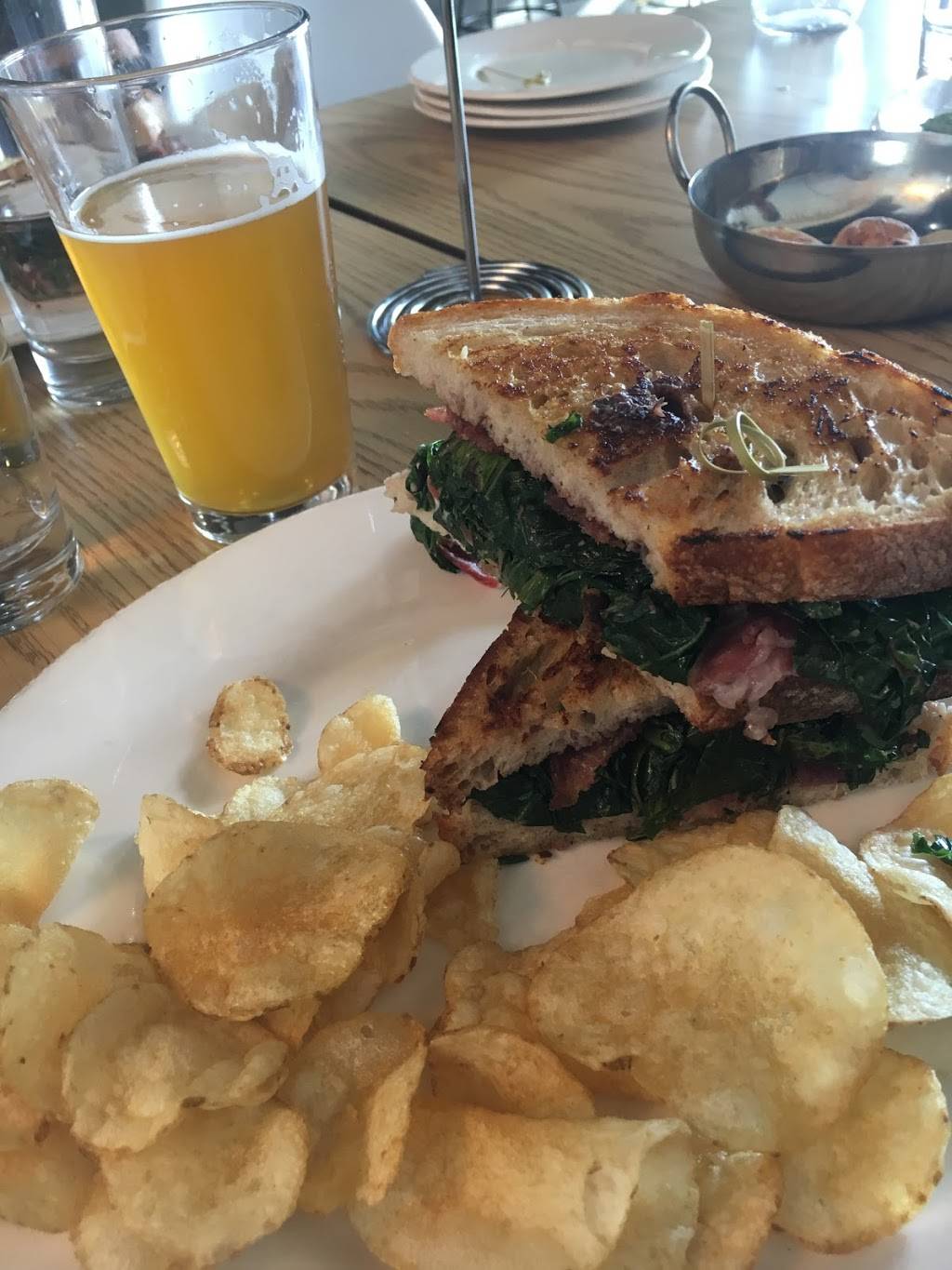 Gigi’s Kitchen | restaurant | 1954 W Armitage Ave, Chicago, IL 60622, USA | 7737998290 OR +1 773-799-8290