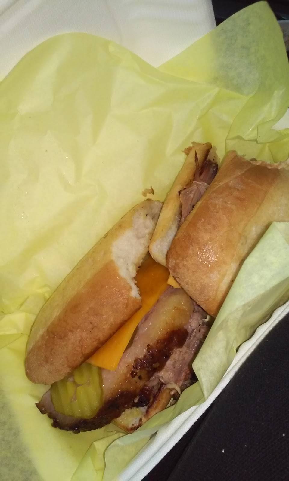 Dickeys Barbecue Pit | restaurant | 1629 S, US-69, Nederland, TX 77627, USA | 4098531726 OR +1 409-853-1726