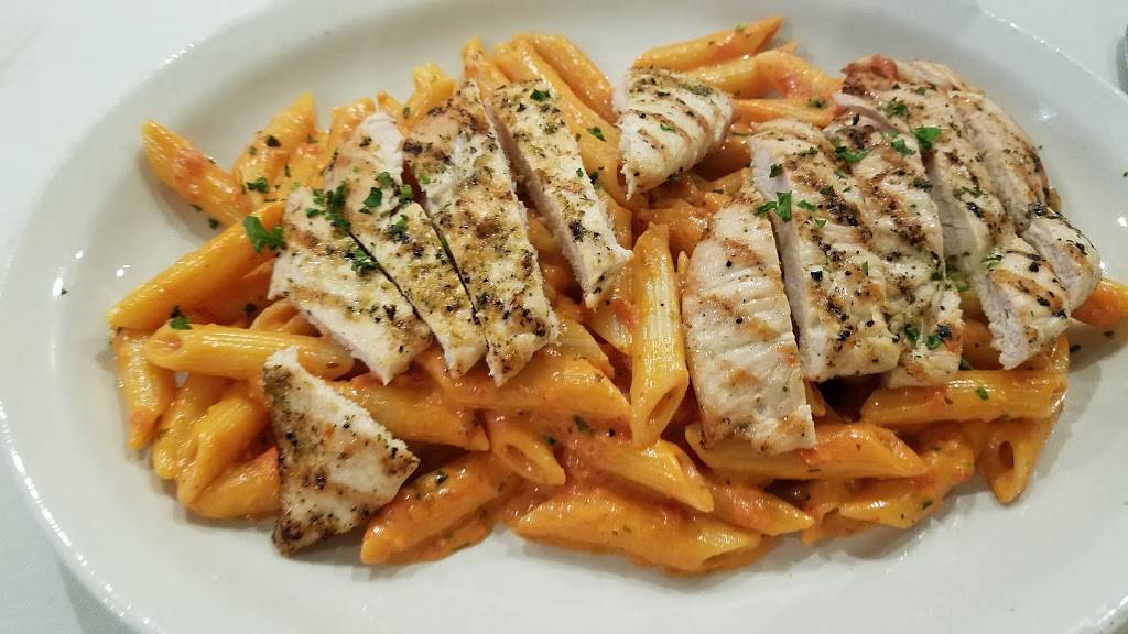 Sole Italian Restaurant | restaurant | 3401 N Kings Hwy, Myrtle Beach, SC 29577, USA | 8434433488 OR +1 843-443-3488