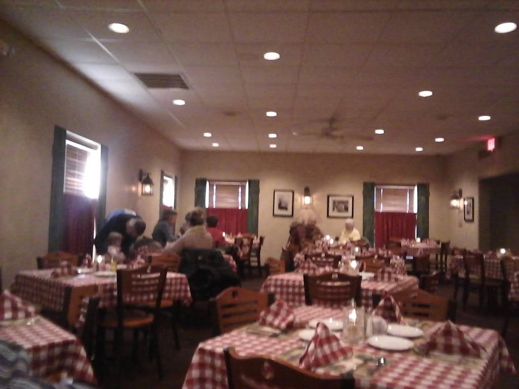 Albaneses Roadhouse | restaurant | 2301 W Bluemound Rd, Waukesha, WI 53186, USA | 2627851930 OR +1 262-785-1930