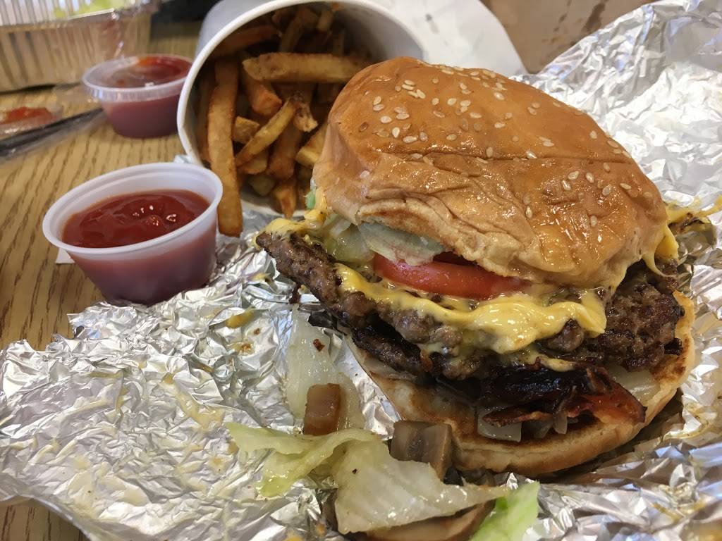 Five Guys | meal takeaway | 815 Hutchinson River Pkwy, Bronx, NY 10465, USA | 9293246301 OR +1 929-324-6301