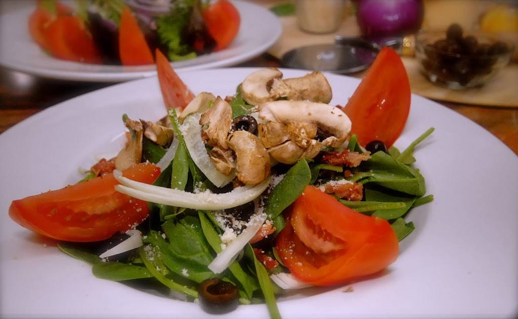 Eres Pizza | restaurant | 2439 Main St #1, Lake Placid, NY 12946, USA | 5185232997 OR +1 518-523-2997