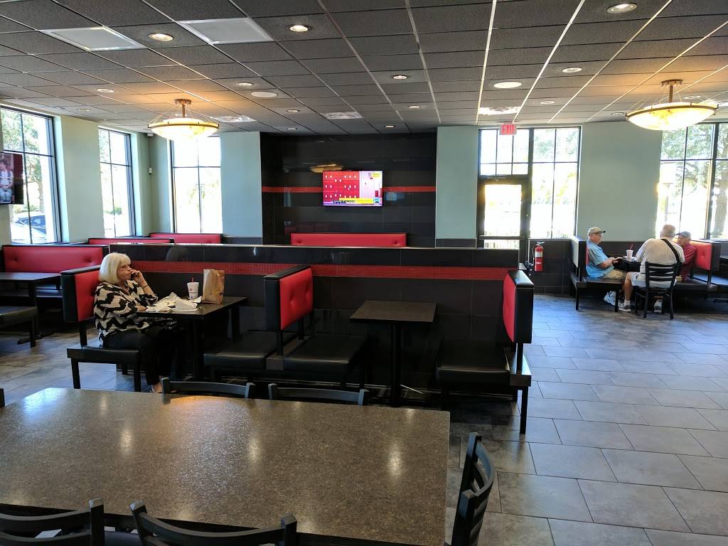 Sonic Drive-In | restaurant | 3704 84th Ave Cir E, Sarasota, FL 34243, USA | 9419076100 OR +1 941-907-6100