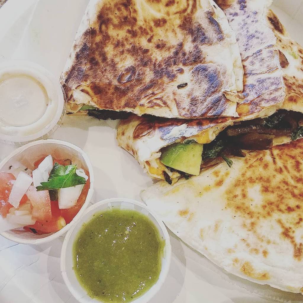 Down to Earth Vegan Kitchen | restaurant | 441 Spaniolo Dr, Arlington, TX 76010, USA | 6825834641 OR +1 682-583-4641