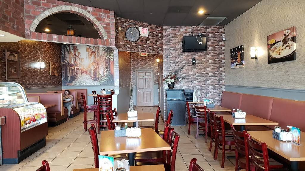 Tipicos Doña Gloria | restaurant | 470 Elden St, Herndon, VA 20170, USA | 7034377950 OR +1 703-437-7950