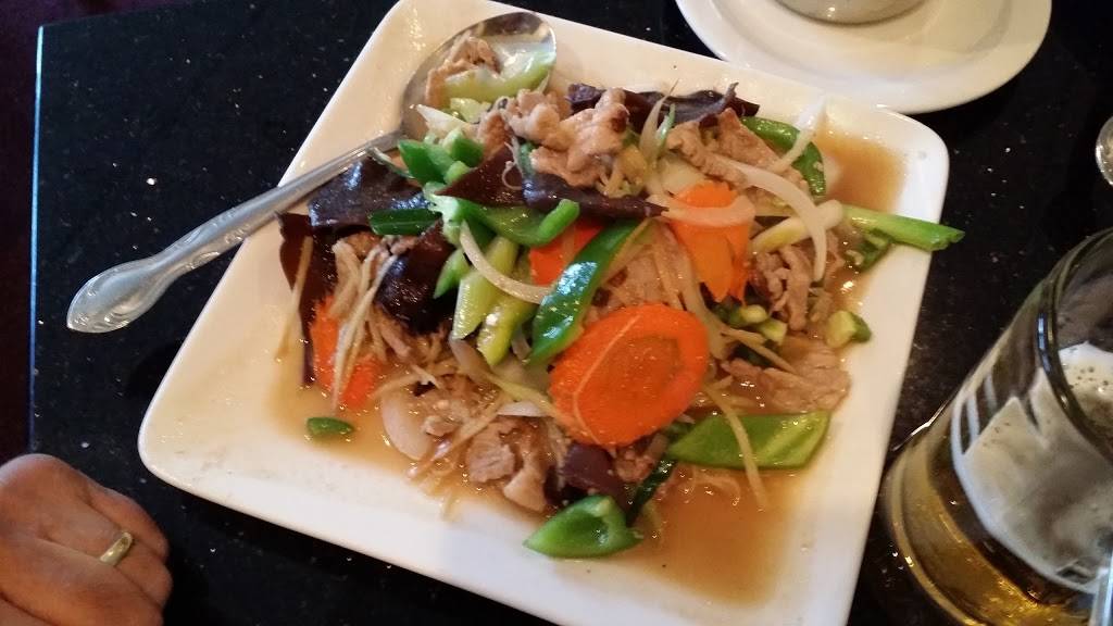 Star of Siam | restaurant | 5704, 2109 E Broadway, Long Beach, CA 90803, USA | 5624391564 OR +1 562-439-1564