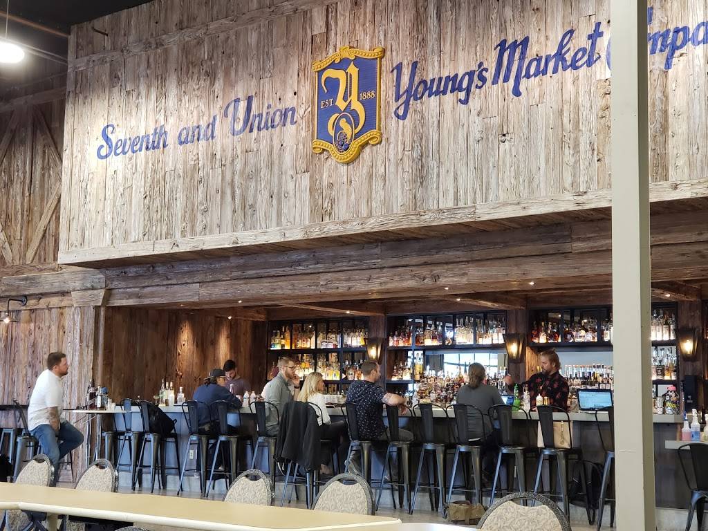 The Social on 83rd | restaurant | 8350 W Paradise Ln, Peoria, AZ 85382, USA | 6234864343 OR +1 623-486-4343