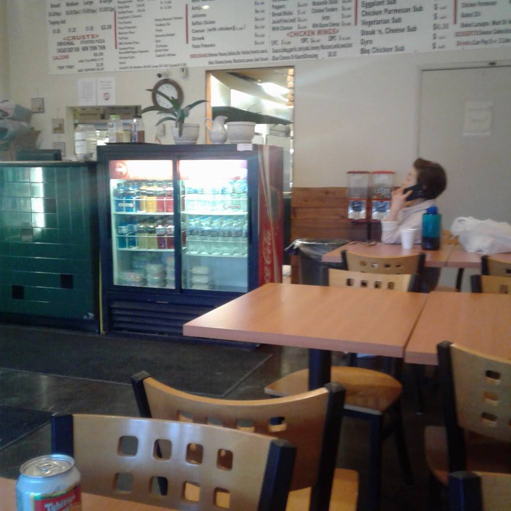 Captain Tonys Pizza | restaurant | 13208 Shaker Square, Cleveland, OH 44120, USA | 2165618669 OR +1 216-561-8669