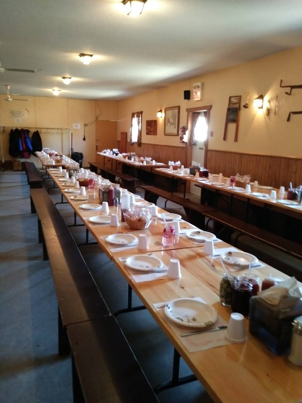 La Cabane à sucre Chez Ti-Mousse | restaurant | 442 Côte St Charles, Papineauville, QC J0V 1R0, Canada | 8194275413 OR +1 819-427-5413