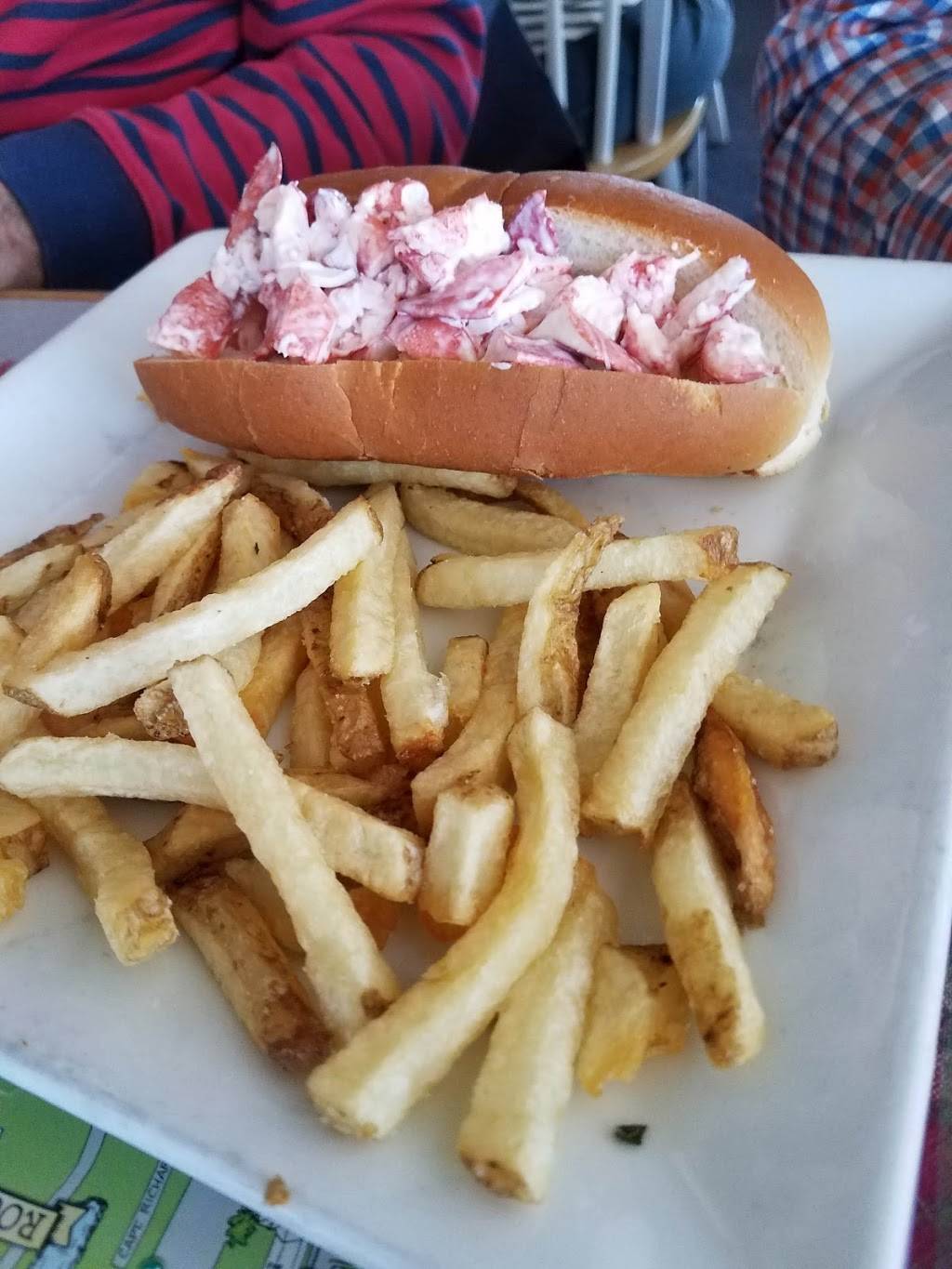 Landings Restaurant & Lounge | restaurant | 1 Commercial St, Rockland, ME 04841, USA | 2075943011 OR +1 207-594-3011