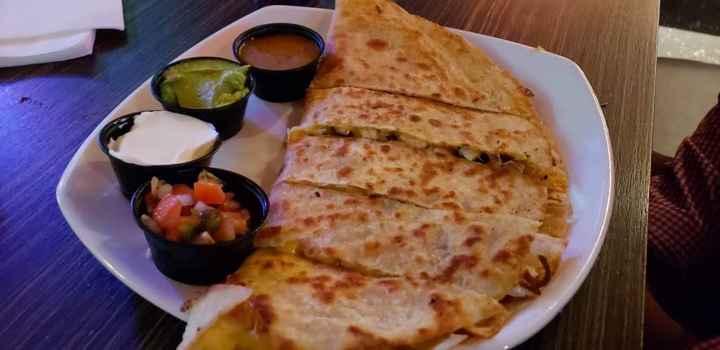 My Place Sports Bar & Grill | restaurant | 5452 Commercial Dr, Huntington Beach, CA 92649, USA | 7148928706 OR +1 714-892-8706