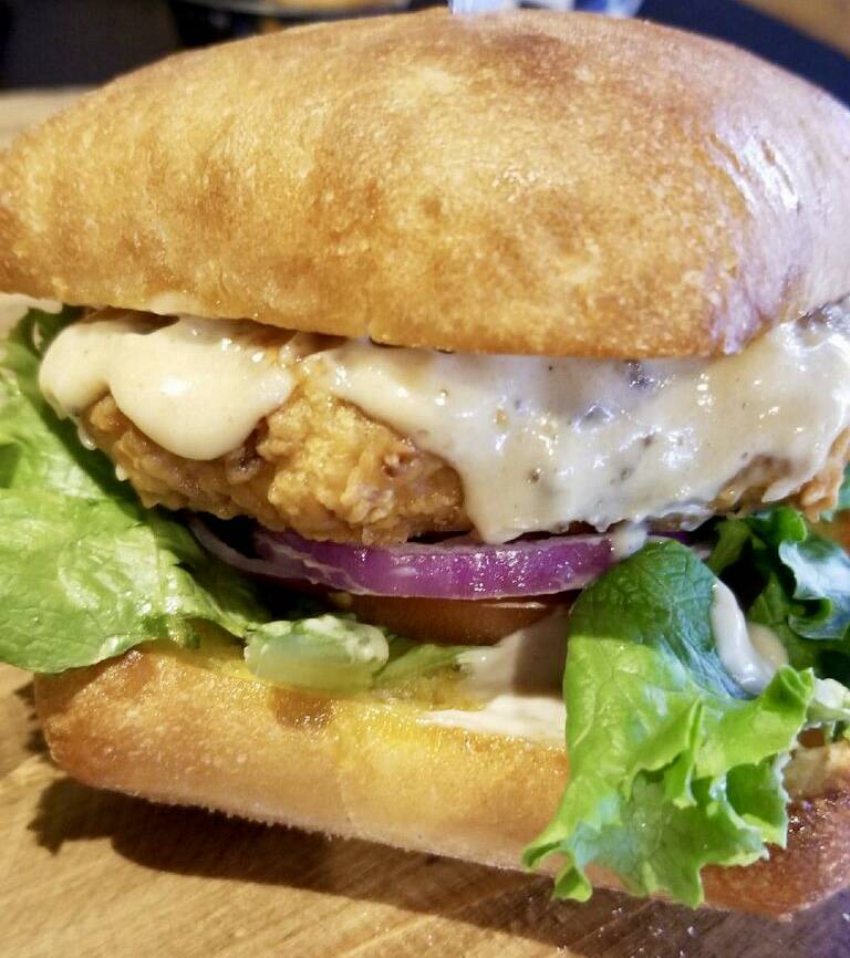 Coaches Burger Bar Lisbon | restaurant | 131 S Market St, Lisbon, OH 44432, USA | 3308704411 OR +1 330-870-4411