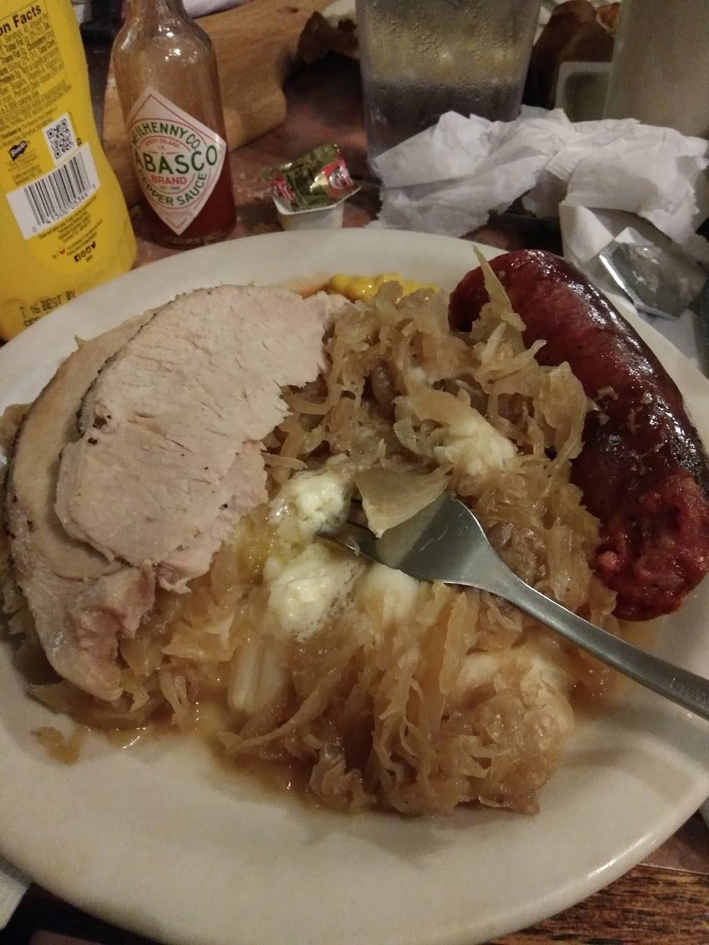 Massers Restaurant | restaurant | 5281 PA-61, Paxinos, PA 17860, USA | 5706489695 OR +1 570-648-9695