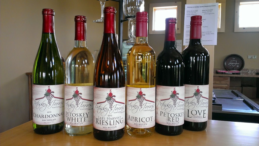 Petoskey Farms Vineyard & Winery | restaurant | 3720 Atkins Rd, Petoskey, MI 49770, USA | 2312909463 OR +1 231-290-9463