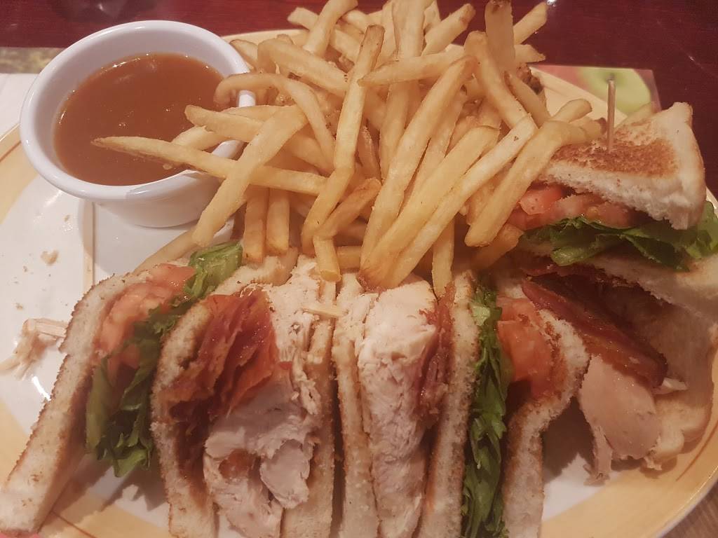 Rôtisserie Scores | restaurant | 831 Rue Clemenceau, Québec, QC G1C 2K6, Canada | 4186673000 OR +1 418-667-3000