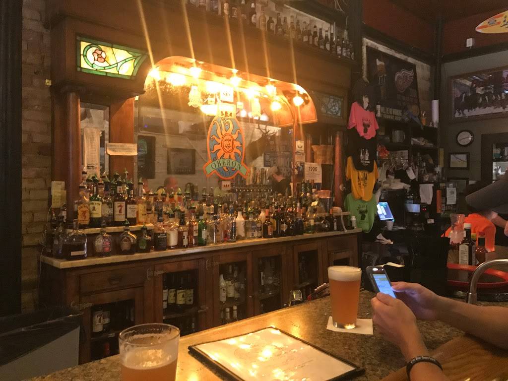 The antler Pentwater | restaurant | 283 S Hancock St, Pentwater, MI 49449, USA | 2318692911 OR +1 231-869-2911