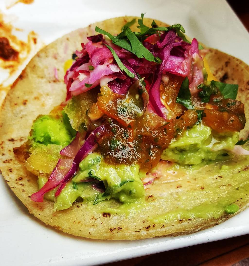 Tacolicious | restaurant | 741 Valencia St, San Francisco, CA 94110, USA | 4156496077 OR +1 415-649-6077