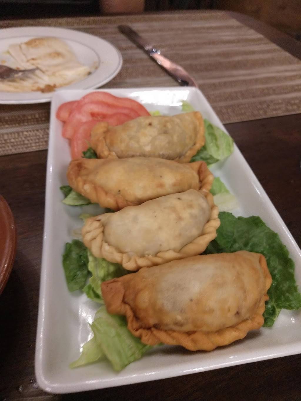 Laila Restaurant And Lounge | restaurant | 45 Page Ave, Staten Island, NY 10309, USA | 9292055587 OR +1 929-205-5587