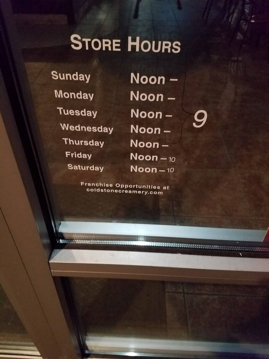 Cold Stone Creamery | bakery | 2970 Cahill Main Ste 103, Fitchburg, WI 53711, USA | 6082770769 OR +1 608-277-0769