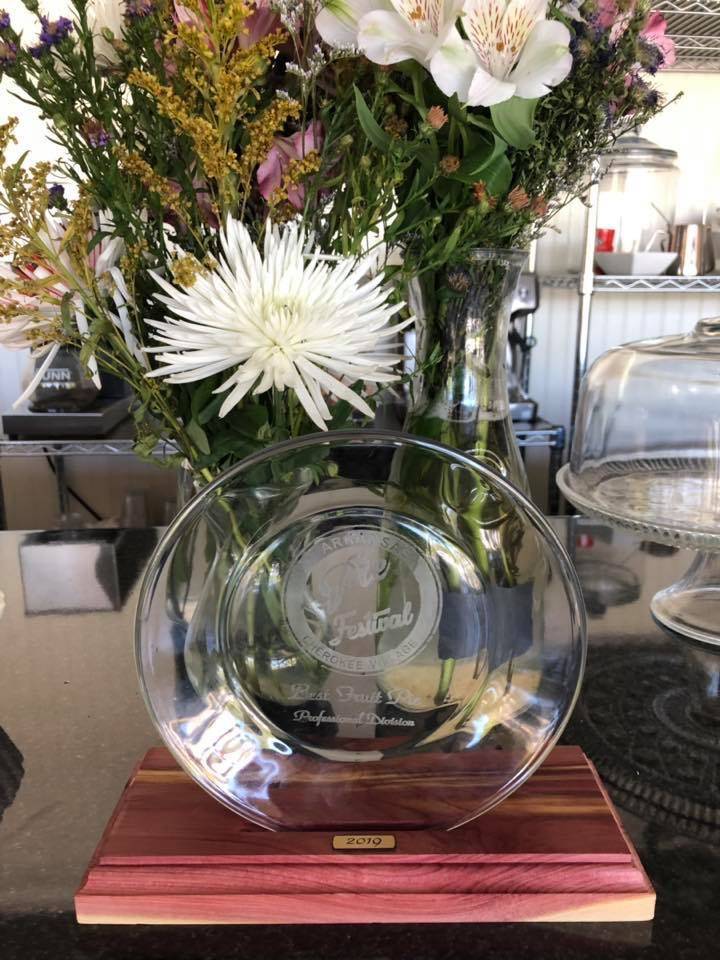 Chow On The Square | restaurant | 1 East Cherokee Village Mall #106, Cherokee Village, AR 72529, USA | 8707107047 OR +1 870-710-7047