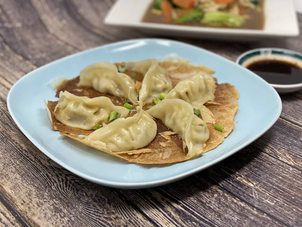 Tasty Thai | restaurant | 510 W Broadway Rd, Tempe, AZ 85282, USA | 4805579999 OR +1 480-557-9999