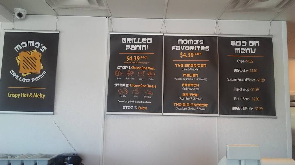 Momos Grilled Panini | restaurant | 4052 S Lynn Ct Dr, Independence, MO 64055, USA | 8164617200 OR +1 816-461-7200