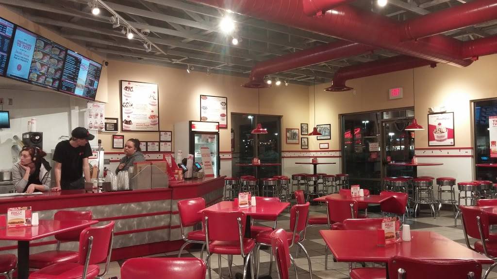 Freddys Frozen Custard & Steakburgers | restaurant | 15705 E Briarwood Cir, Aurora, CO 80016, USA | 3036937992 OR +1 303-693-7992