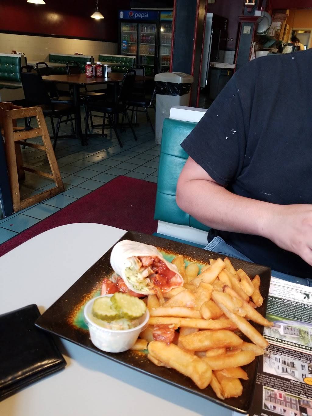 Empire Pizza | restaurant | 182 Main St #1, Hudson Falls, NY 12839, USA | 5187472001 OR +1 518-747-2001