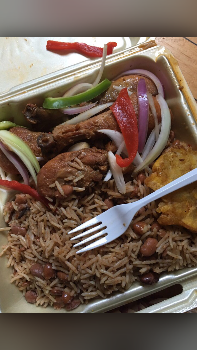 Mommie Joes | restaurant | 1036 S Broad St # A, Trenton, NJ 08611, USA | 6096956561 OR +1 609-695-6561