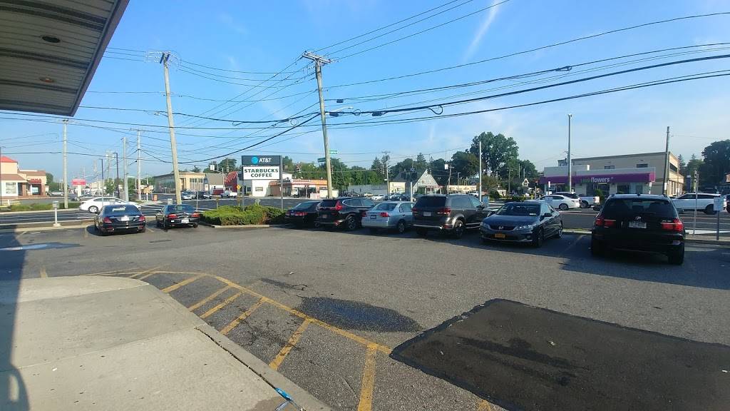 Starbucks | cafe | 390 Jericho Turnpike Unit B, Syosset, NY 11791, USA | 5163640357 OR +1 516-364-0357