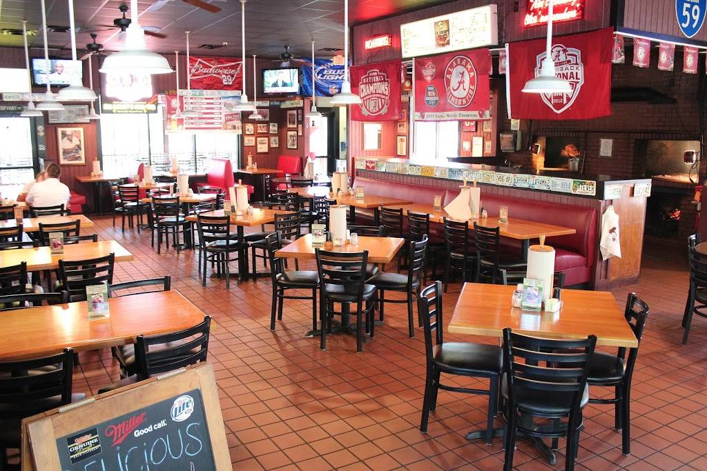 Dreamland BBQ Northport | restaurant | 101 Bridge Ave, Northport, AL 35476, USA | 2053436677 OR +1 205-343-6677