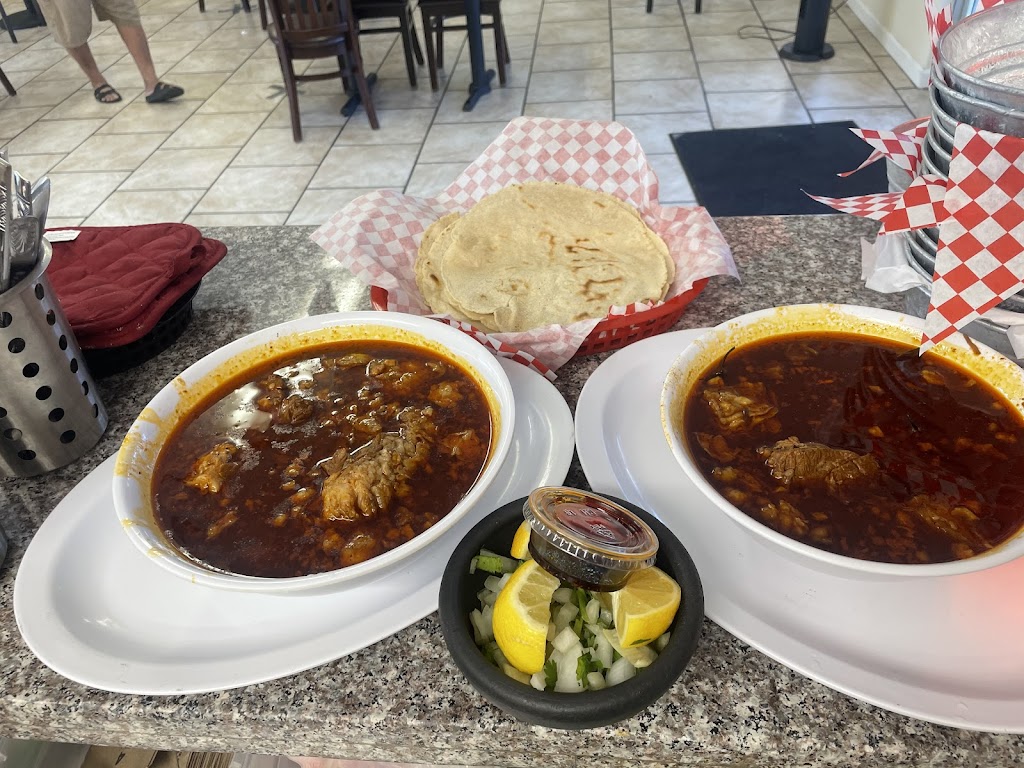 Mariscos el aguachiloco y taquería | restaurant | 2870 McCall Ave, Selma, CA 93662, USA | 5594121496 OR +1 559-412-1496