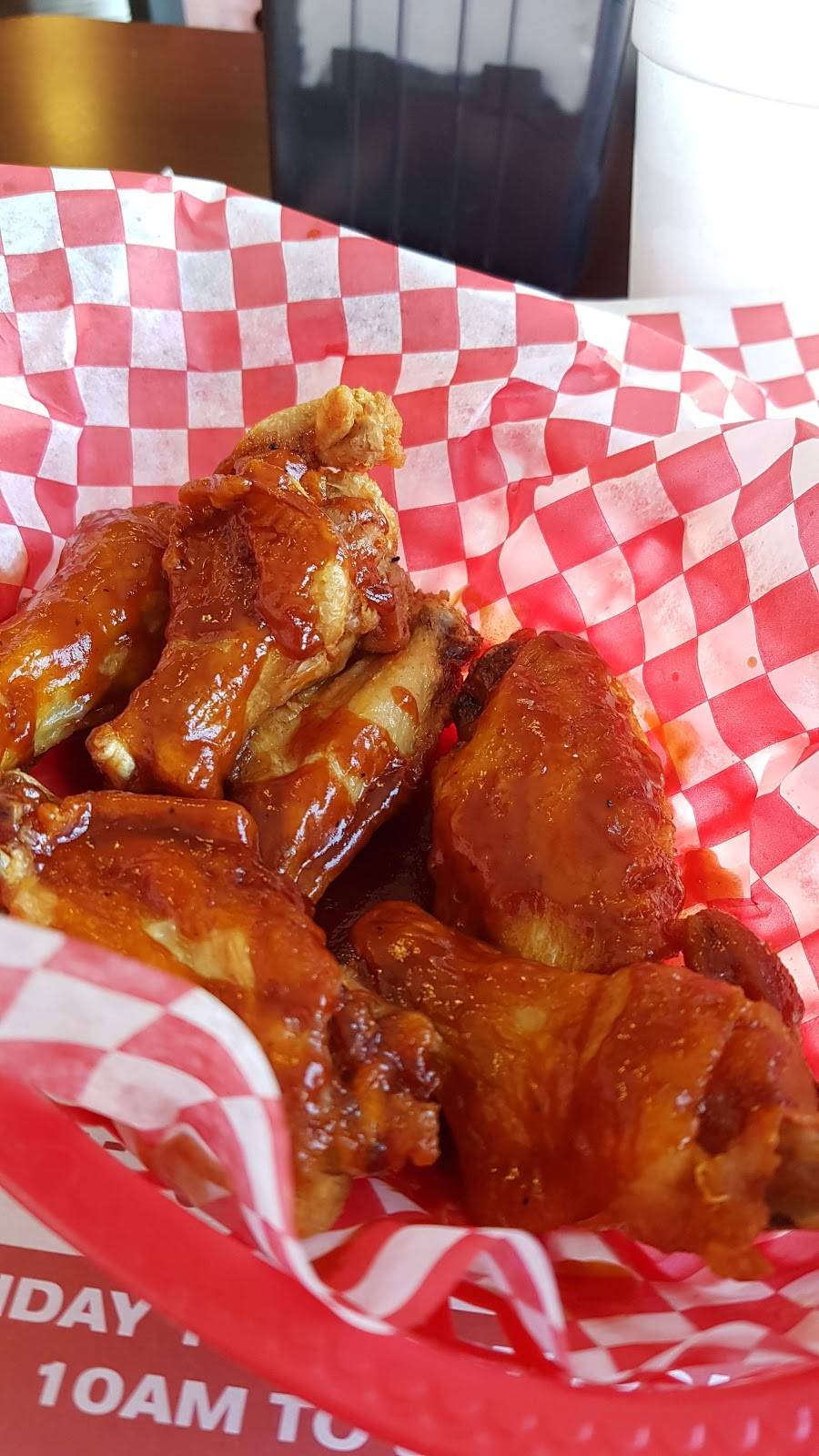 Marchianos Pizza | restaurant | 2 S Railroad St, New Ringgold, PA 17960, USA | 5709433135 OR +1 570-943-3135