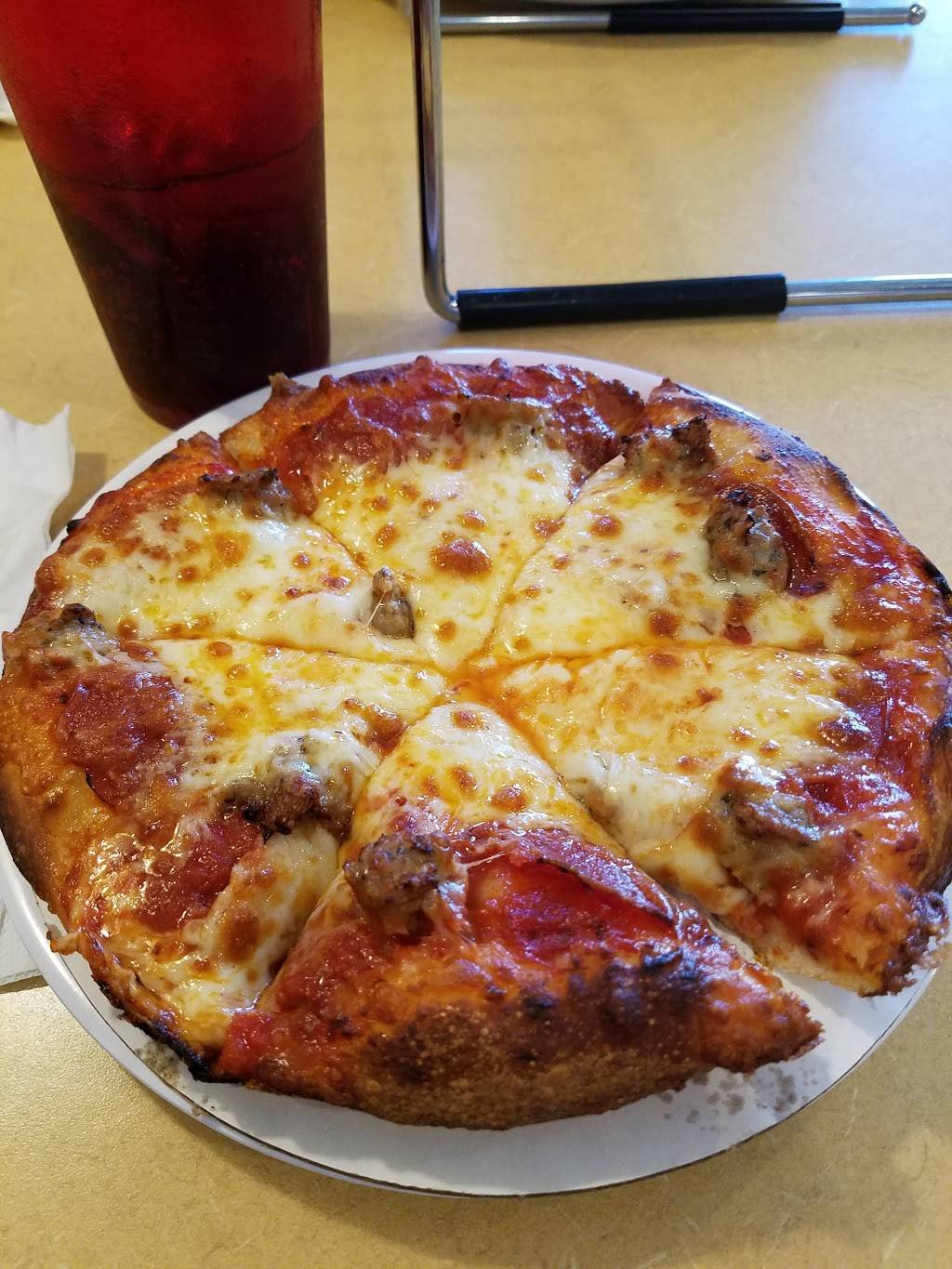 Raymonds Pizza | restaurant | 7328 Yankee Rd, Liberty Township, OH 45044, USA | 5137796300 OR +1 513-779-6300