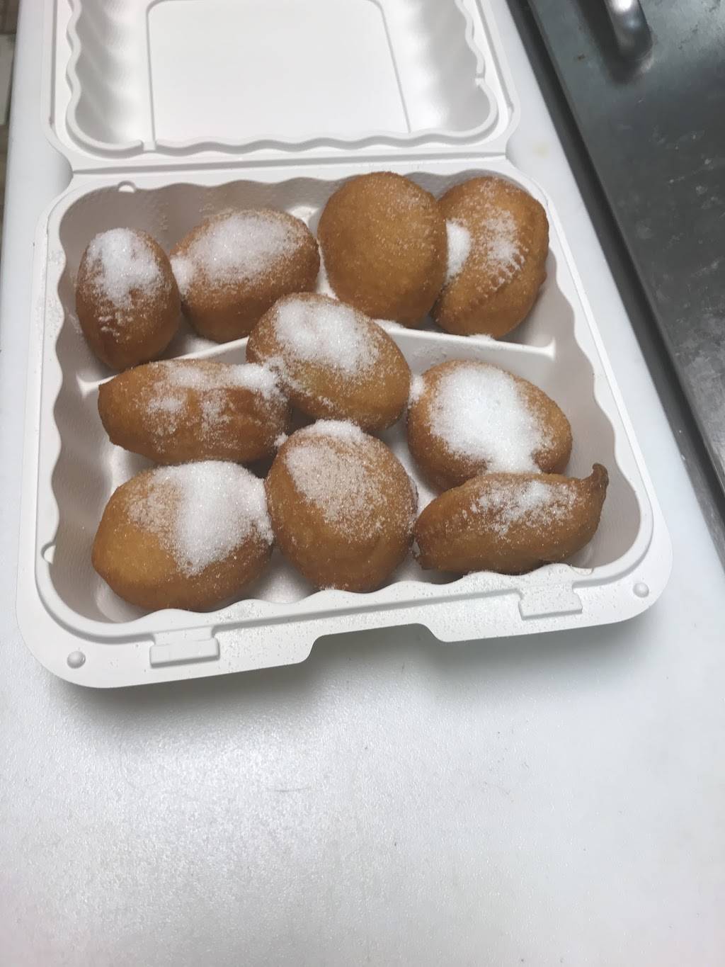 wah house chinese restaurant | restaurant | 1276 N Military Trl, West Palm Beach, FL 33409, USA | 5616821689 OR +1 561-682-1689