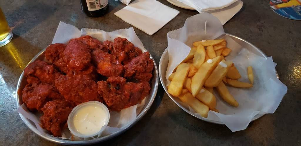 Xs & Os Sports Bar - Bridgeview | restaurant | 7801 W 79th St, Bridgeview, IL 60455, USA | 7087289696 OR +1 708-728-9696