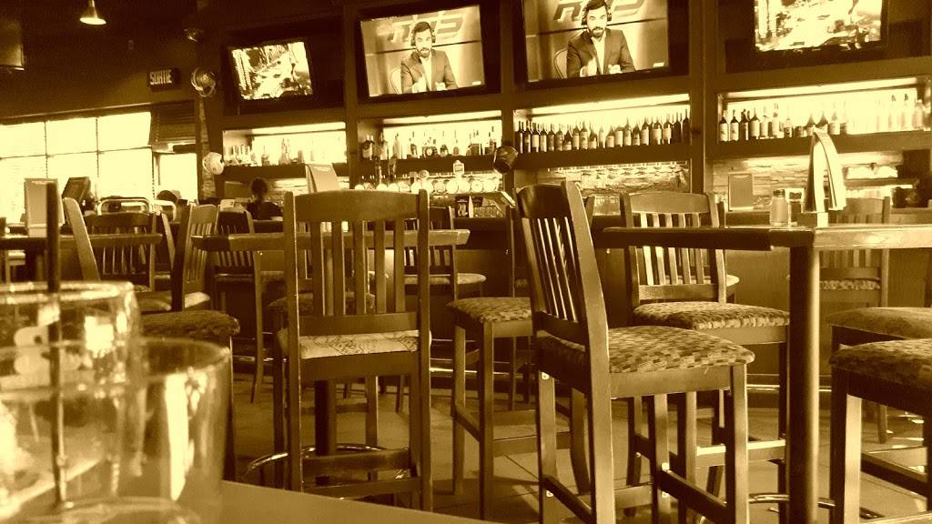 Boston Pizza | restaurant | 7733 Boulevard Taschereau, Brossard, QC J4Y 1A3, Canada | 4506781600 OR +1 450-678-1600