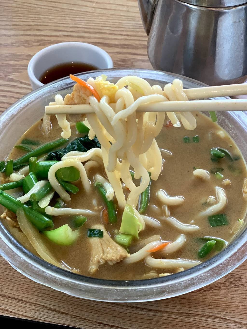 Pho Mekong House of Noodles | restaurant | 601 John St, Utica, NY 13501, USA | 3157977171 OR +1 315-797-7171