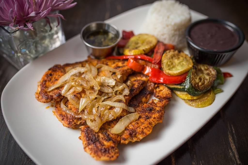 Cuba 312 | restaurant | 2054 W Roscoe St, Chicago, IL 60618, USA | 7732812822 OR +1 773-281-2822