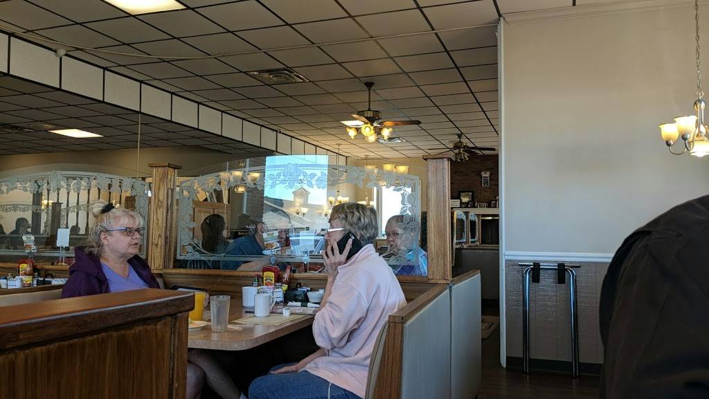 American Pancake House | restaurant | 508 N Dixie Way, Roseland, IN 46637, USA | 5742470810 OR +1 574-247-0810