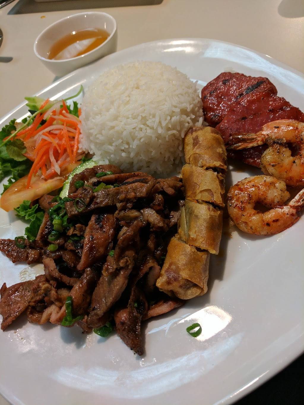 Pho Leo | restaurant | 1734 E Main St, Mesa, AZ 85203, USA | 4804104971 OR +1 480-410-4971