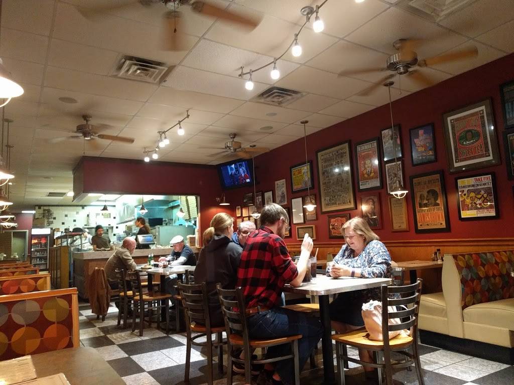 Dazzos Pizzeria | restaurant | 710 S Gay St, Knoxville, TN 37902, USA | 8655252105 OR +1 865-525-2105