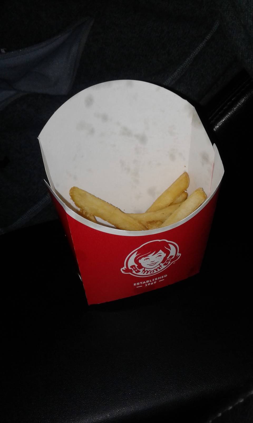 Wendys | restaurant | 6225 W Capitol, Milwaukee, WI 53216, USA | 4144381435 OR +1 414-438-1435