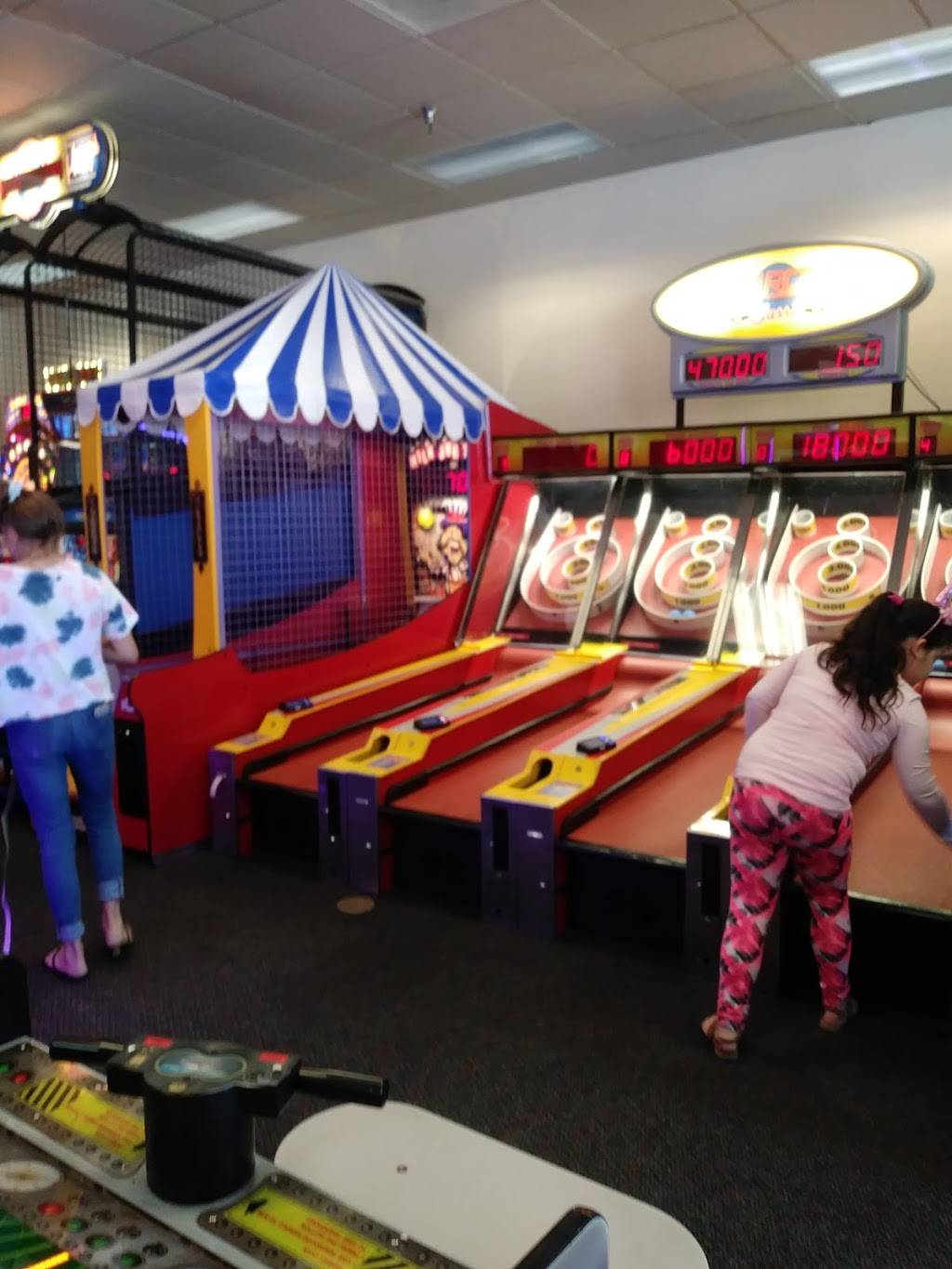 Chuck E. Cheeses | restaurant | 9820 Atlantic Blvd, Jacksonville, FL 32225, USA | 9047248988 OR +1 904-724-8988