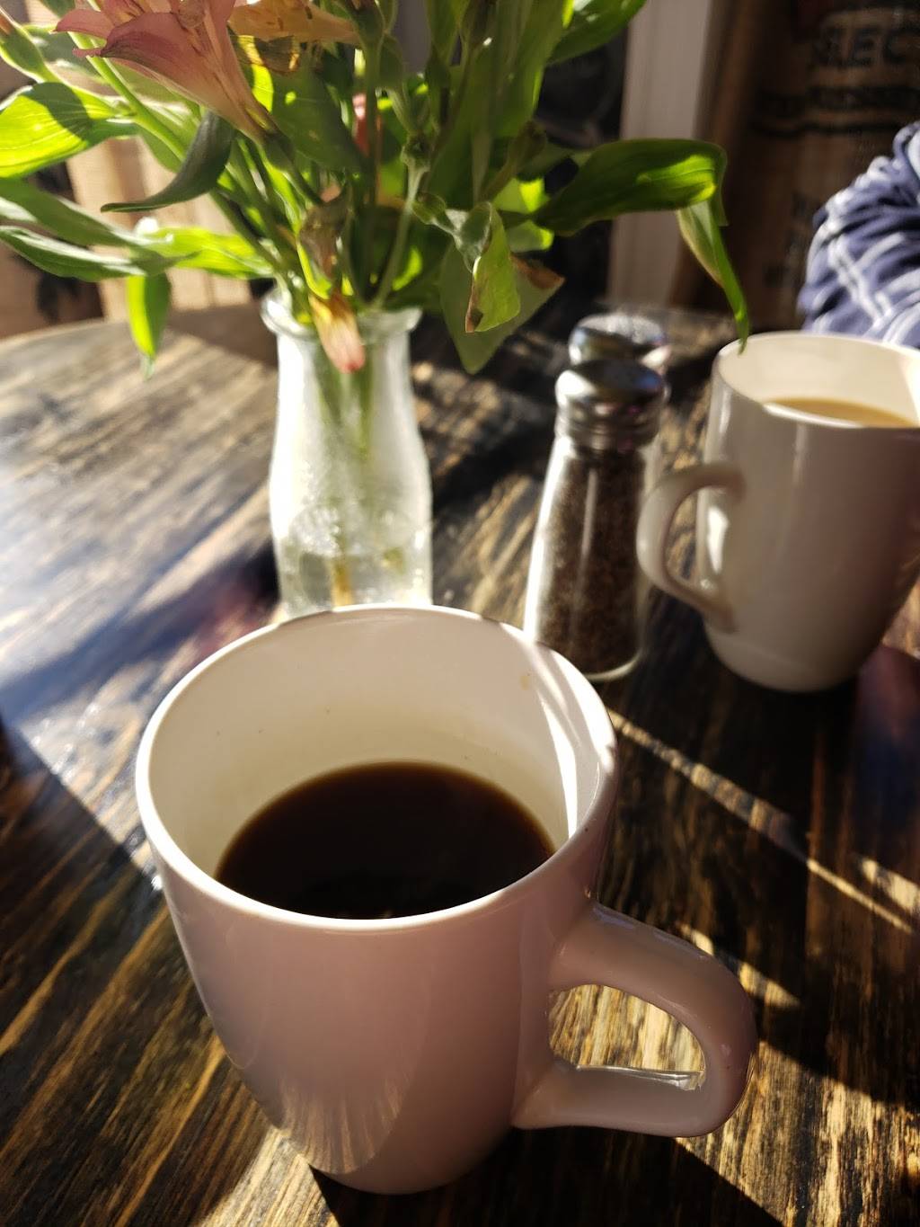 PopOnOvers | restaurant | 119 Main St, Pittsfield, ME 04967, USA | 2074877074 OR +1 207-487-7074