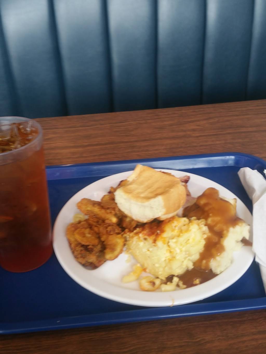 Daves of Berea Restaurant | restaurant | 701 Sulphur Springs Rd, Greenville, SC 29617, USA | 8642461008 OR +1 864-246-1008