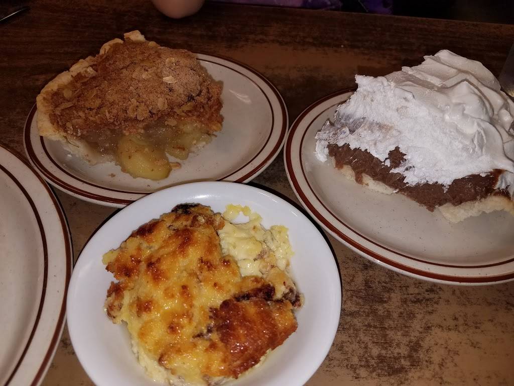 Old Cedar Inn | restaurant | 107 W, MO-7, Garden City, MO 64747, USA | 8168628345 OR +1 816-862-8345