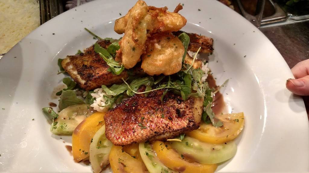 Handsome Henrys | restaurant | 3065 Henry St, Muskegon, MI 49441, USA | 2317478583 OR +1 231-747-8583